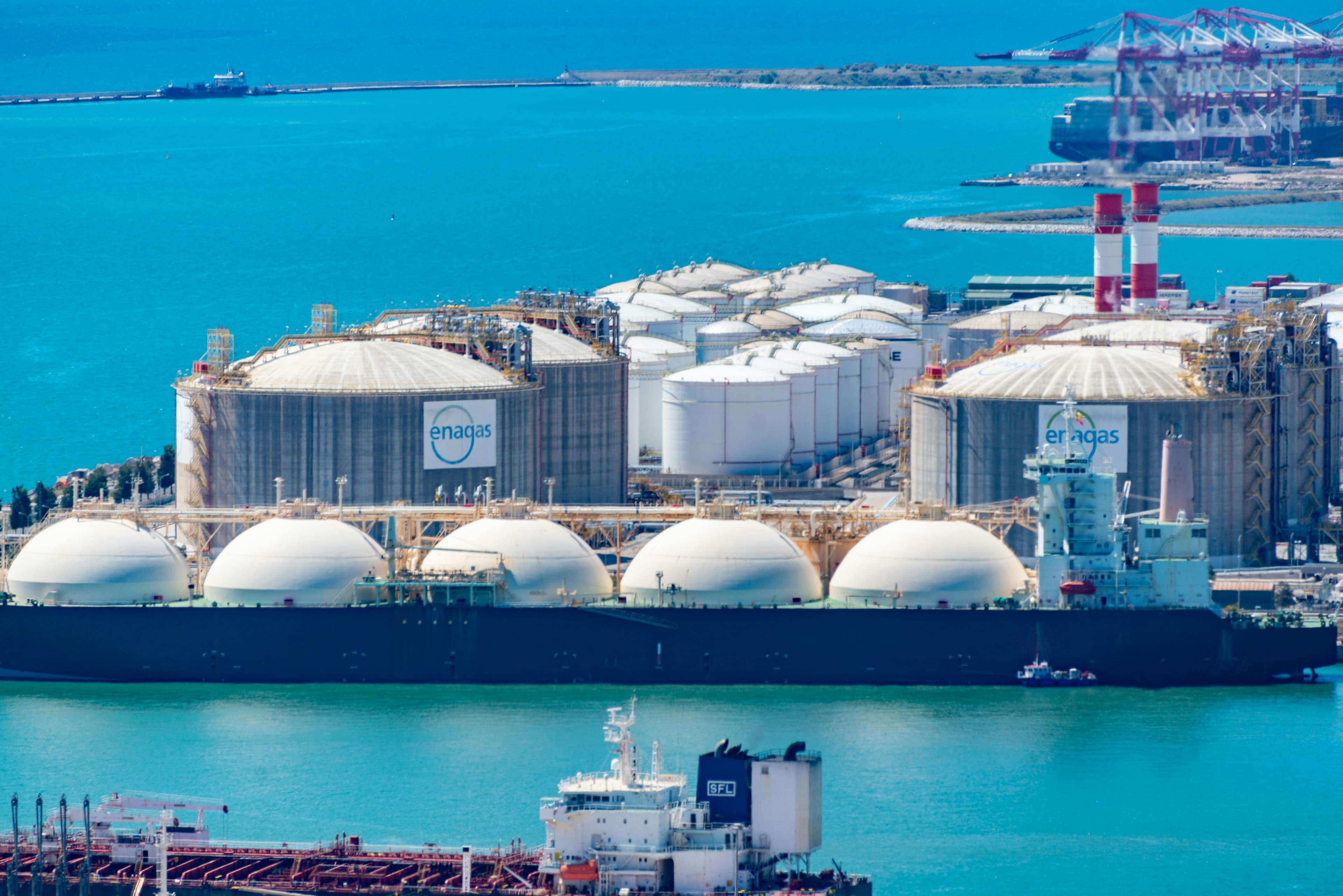CIF Supply of Fuel by Tikmas Energy